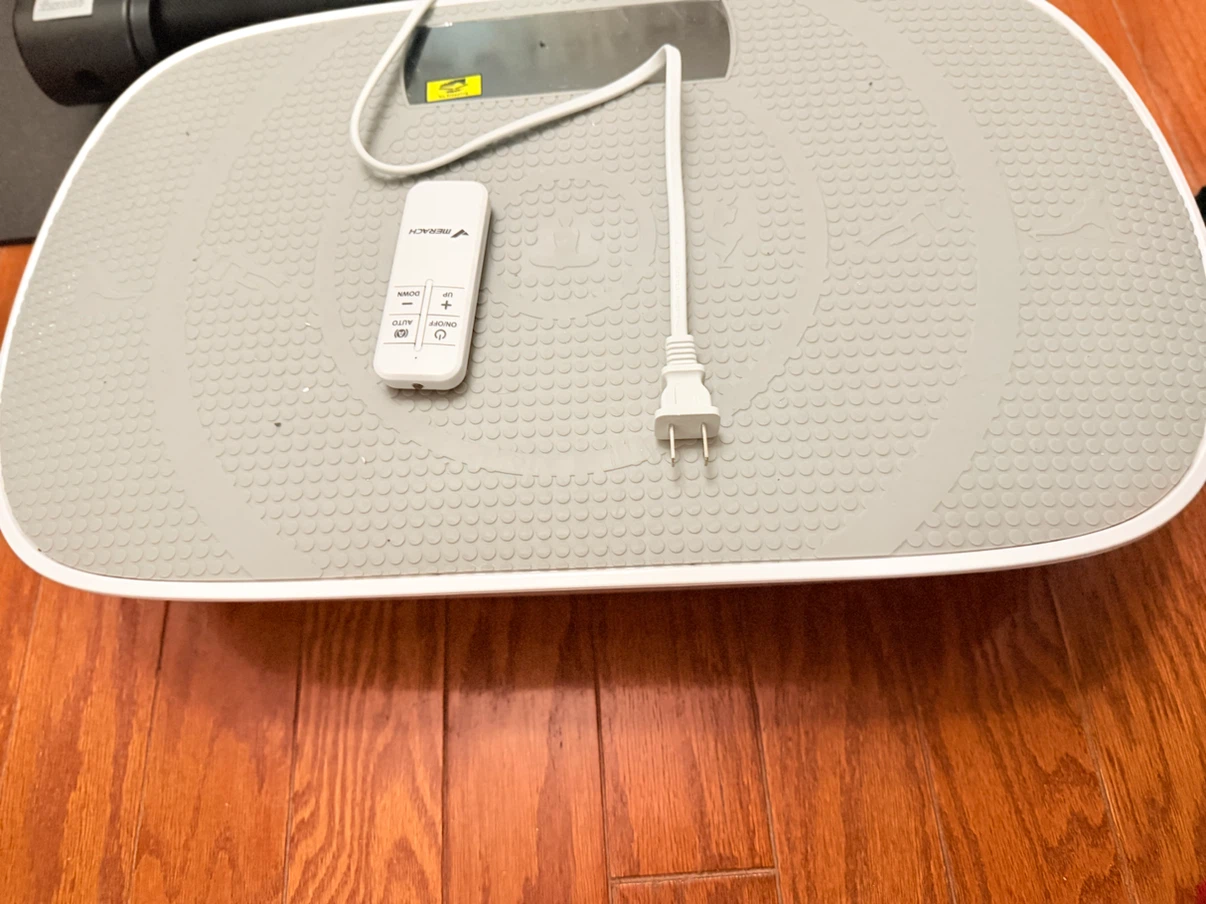 Merach Vibration Plate with Remote - photo 2