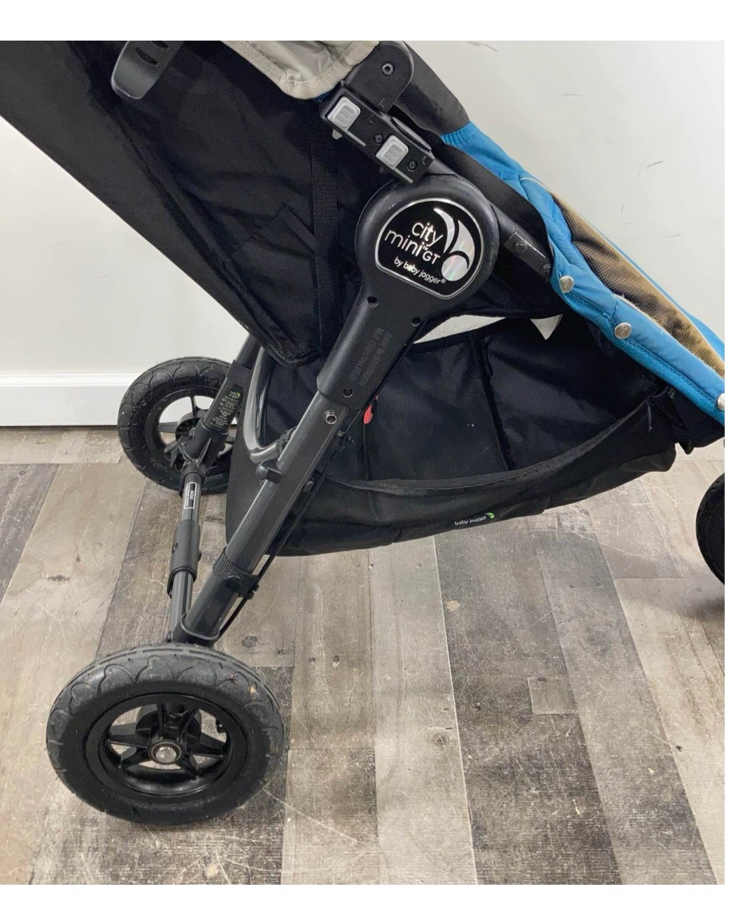 Baby Jogger City Mini GT Single Stroller - photo 4