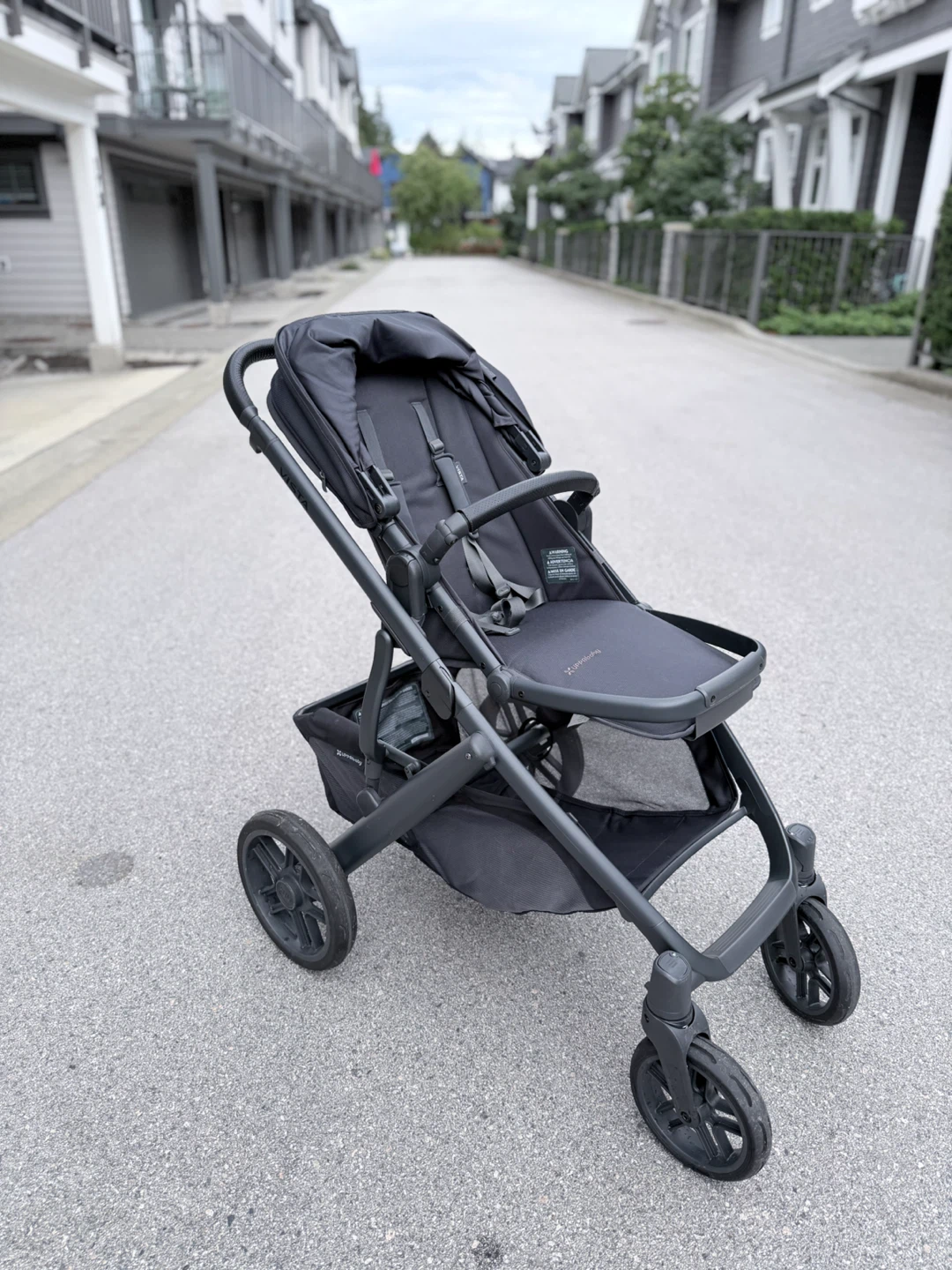 UPPAbaby Vista V2 +Stroller & Free Mesa Car Seat - photo 2