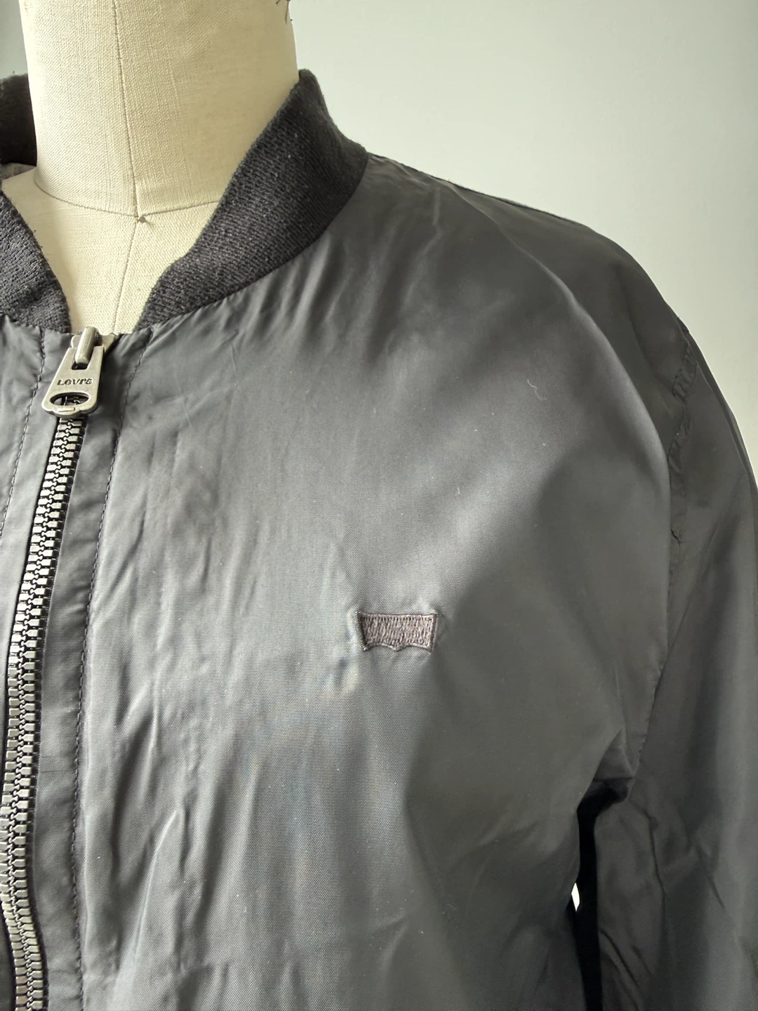 Levi's Black Bomber Jacket size small - photo 3