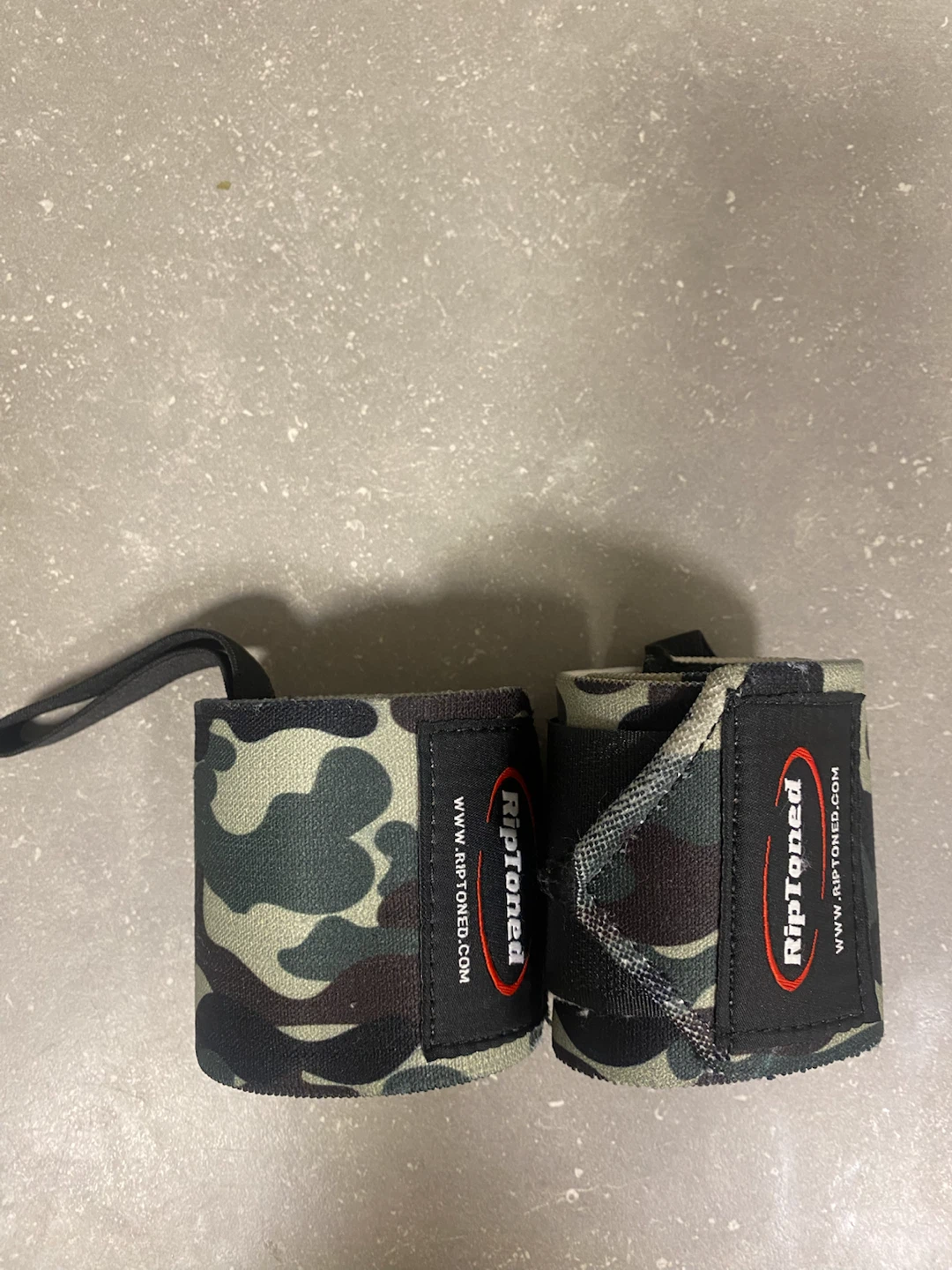 RipToned Camo Wrist Wraps