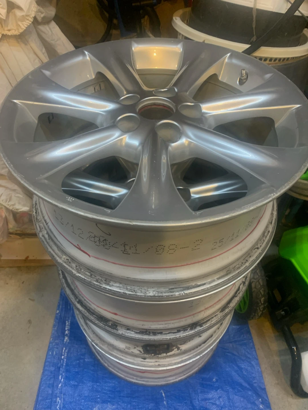 Lexus OEM rim 18x7 ET35 with TPMS