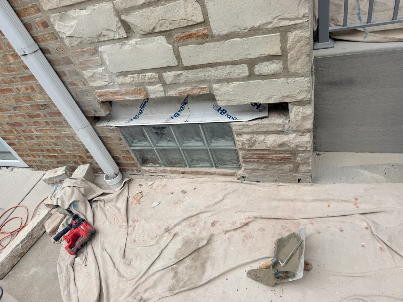 Lintel replacement & Tuck pointing - photo 3