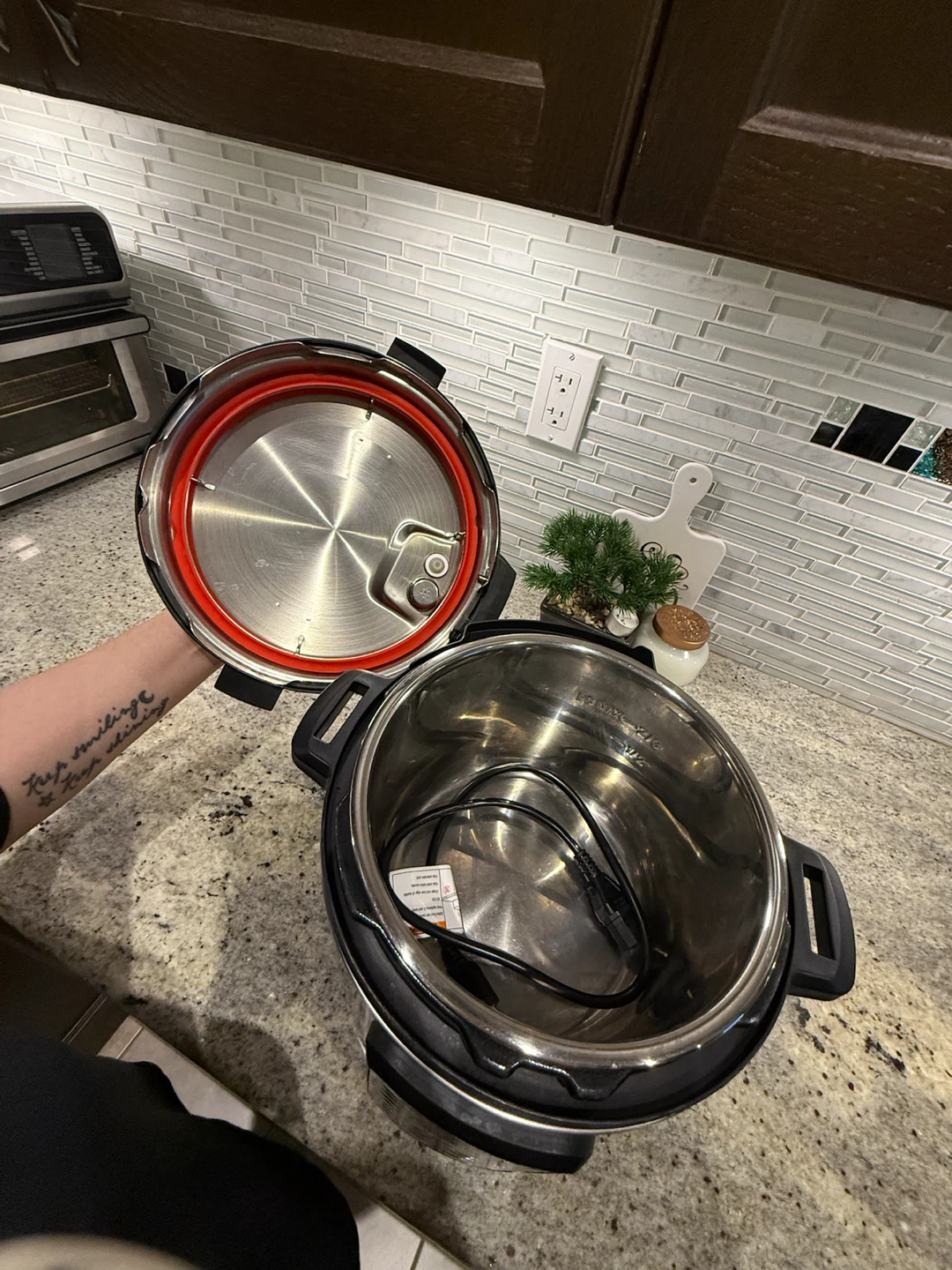 Instant Pot Duo 7-in-1 Electric Pressure Cooker - photo 3