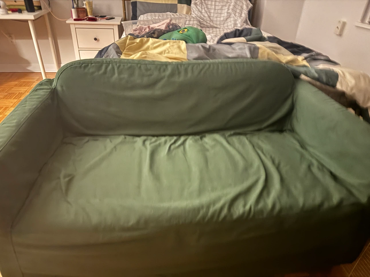 Free-Green sofa with removable cover