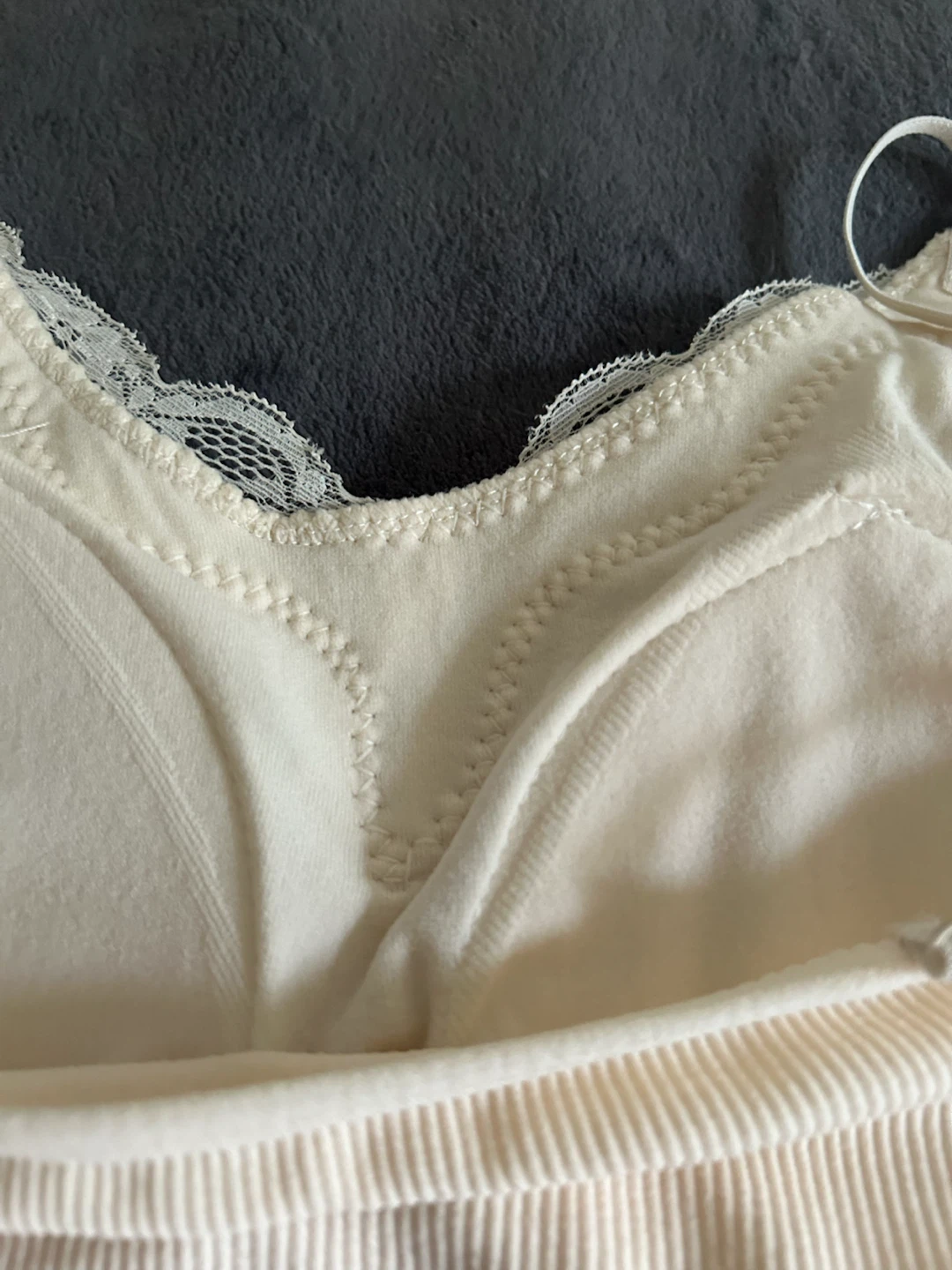 Cream lace neckline cami top - photo 4