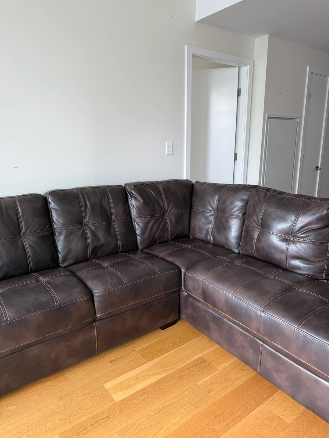 Leons 2 Piece Sectional Couch - photo 4