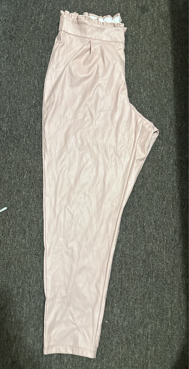 Plus sized Pink Faux Leather Crop Top and Pants Set - photo 3