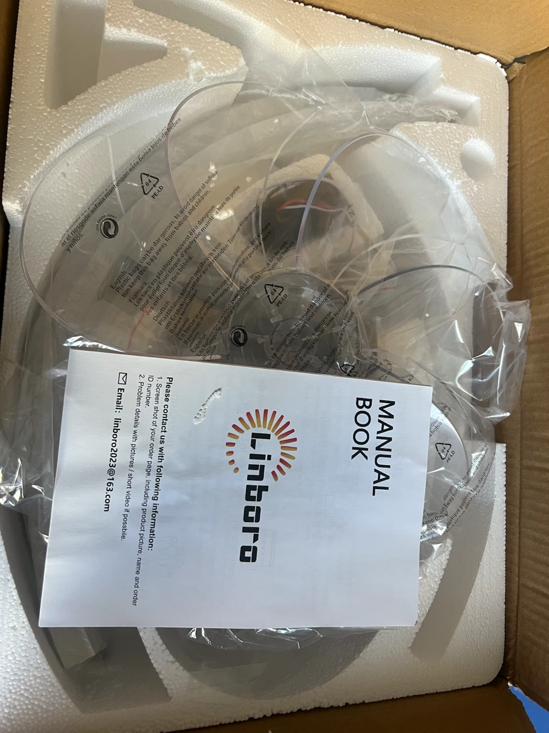 White LED Ceiling Fan with Remote - photo 2