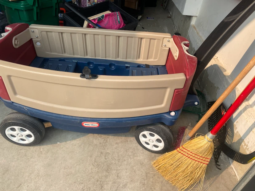 Little Tikes Wagon