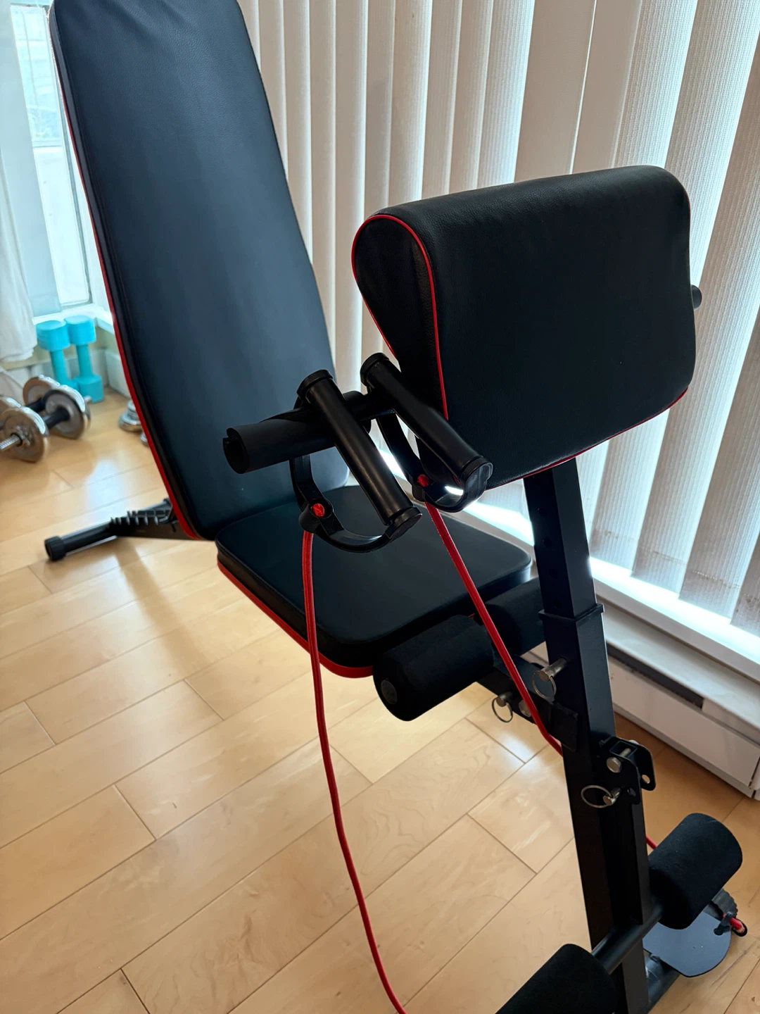 Adjustable Weight Bench with Resistance Bands