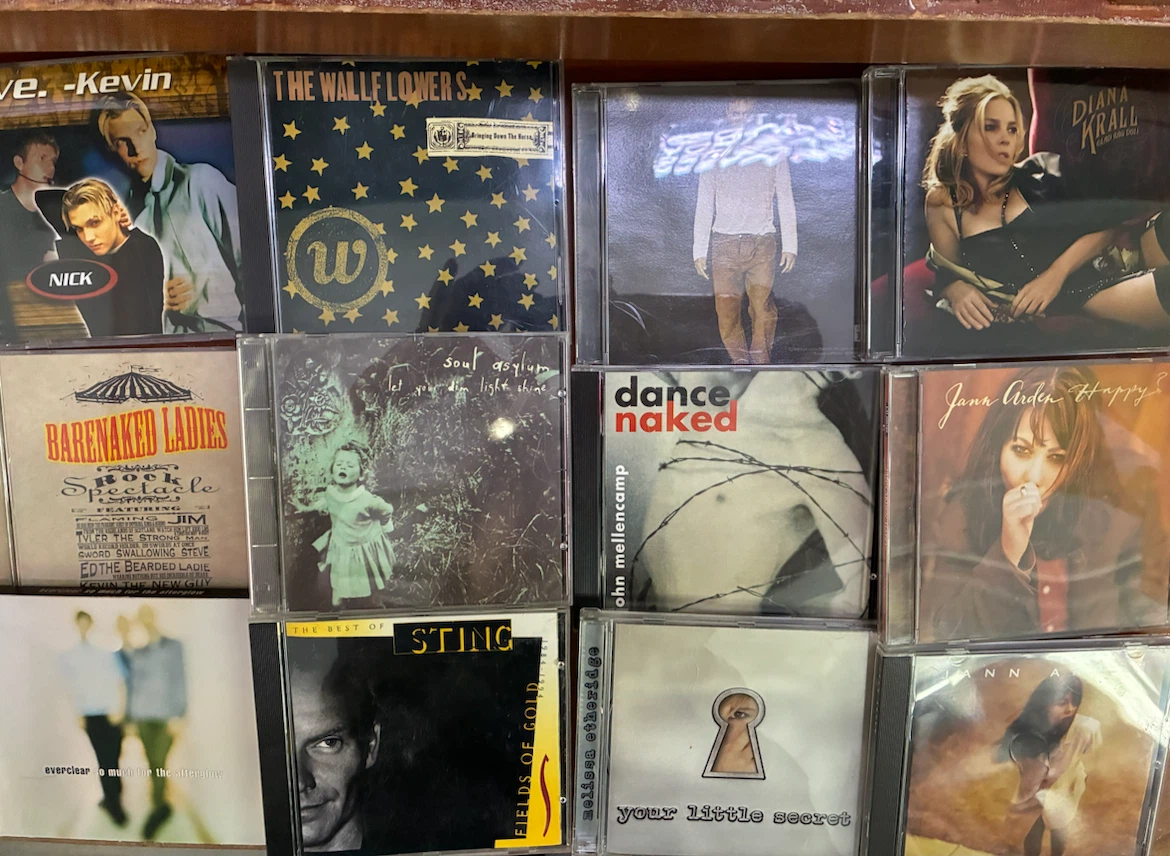 Various CDs and DVDs - Music and Movies - photo 2