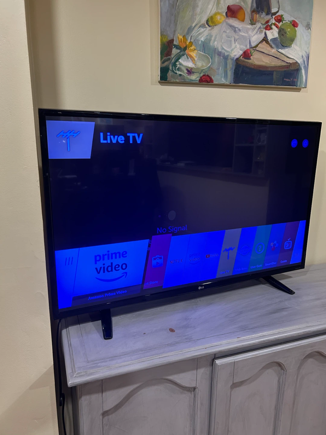 LG 43" Smart TV 43UF6400