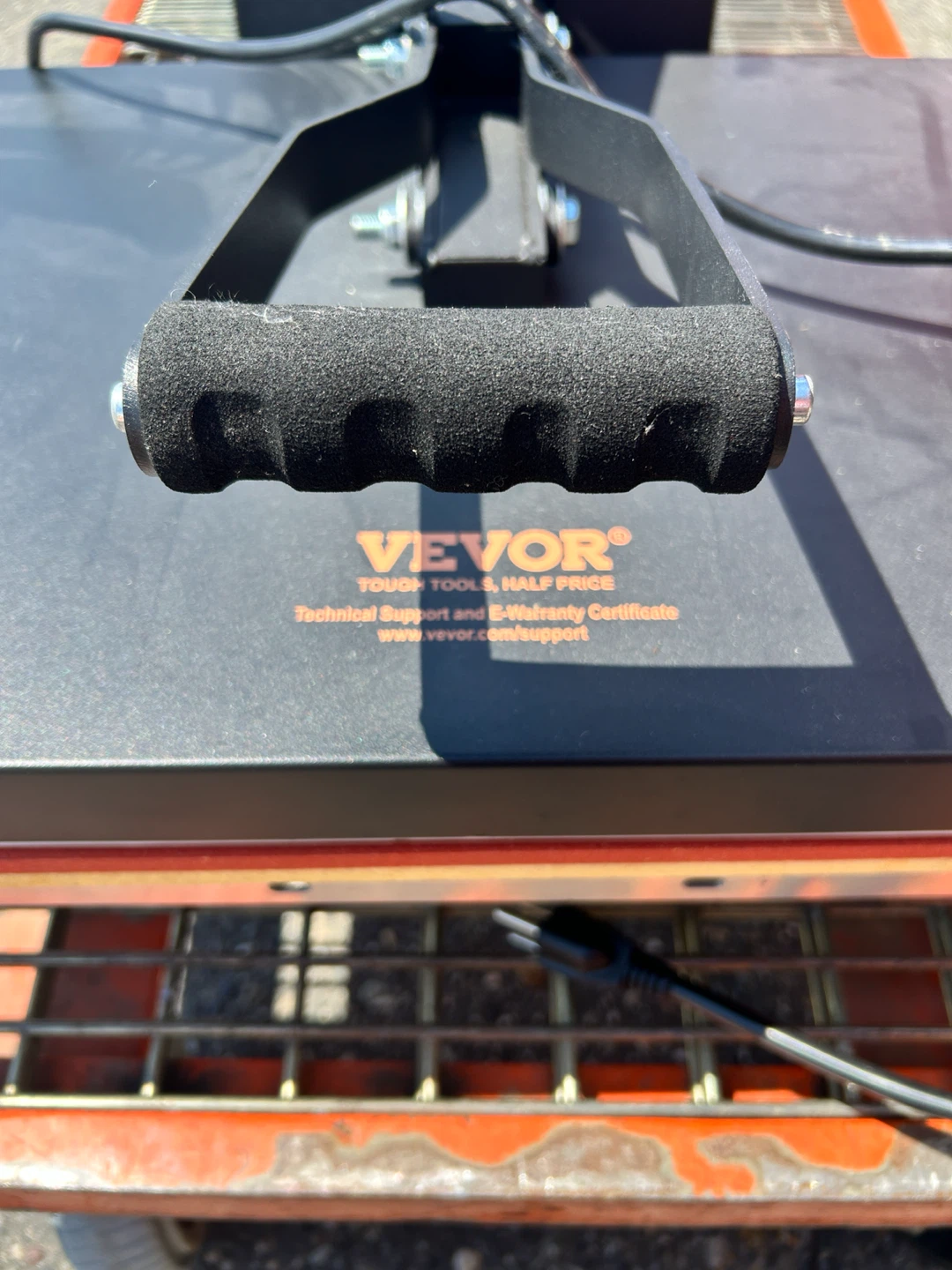 Vevor Heat Press Machine (Good For Clothing Design!) - photo 2