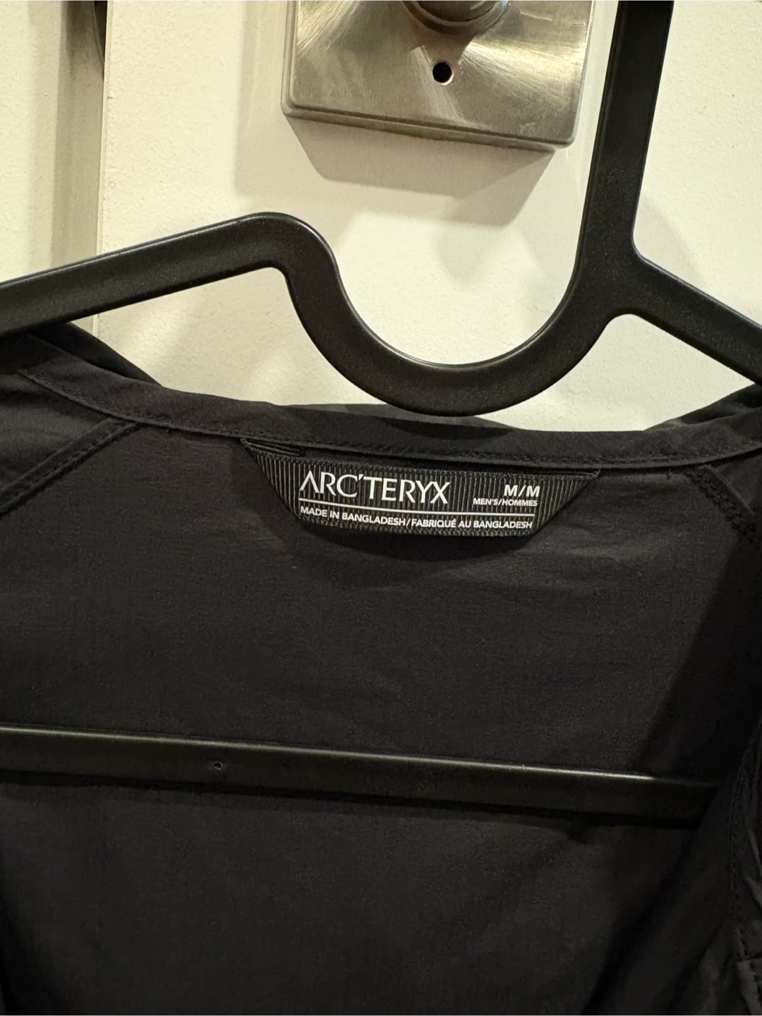 Arc’teryx Windbreaker - photo 3
