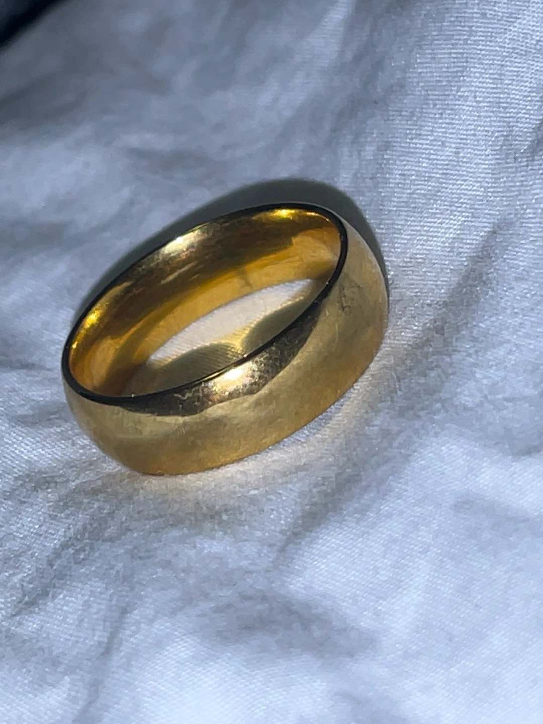 10k Gold Band Ring - size 7