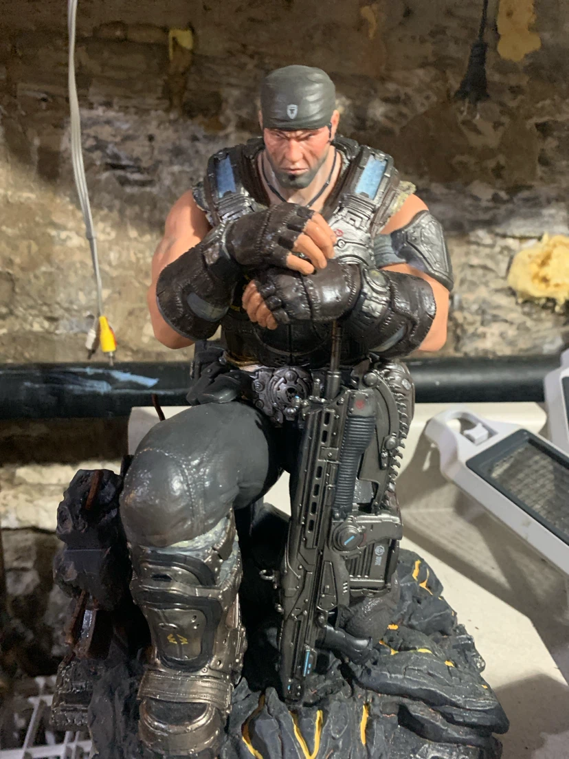 Gears of War Marcus Fenix Statue from GoW3 Epic Edition
