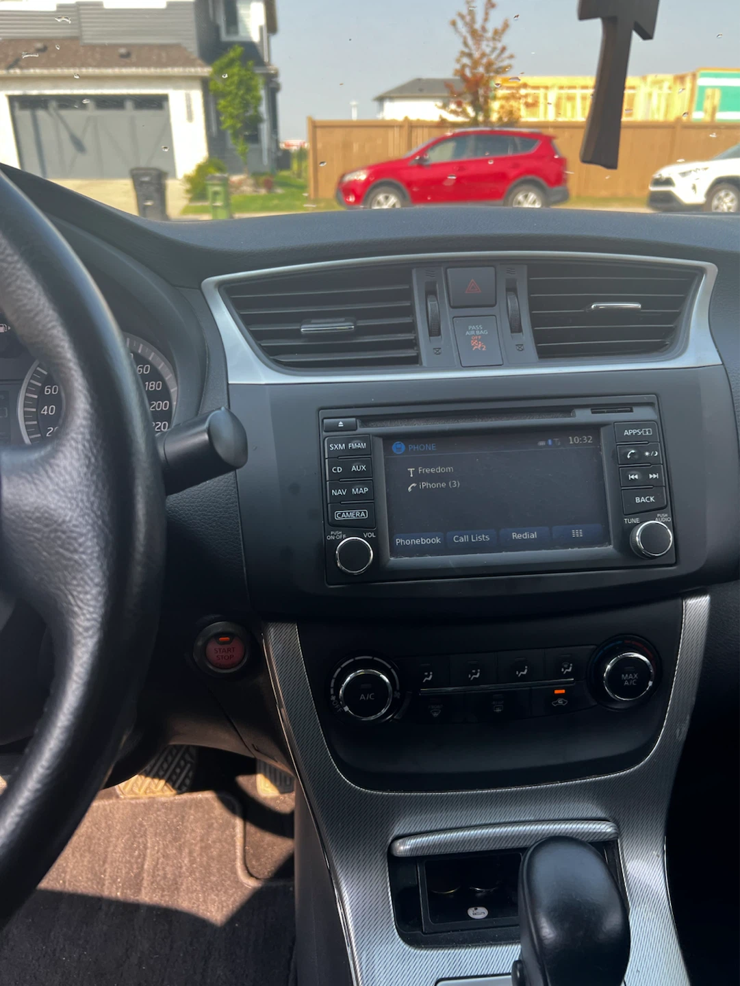 2015 Nissan Sentra Vehicle - photo 2