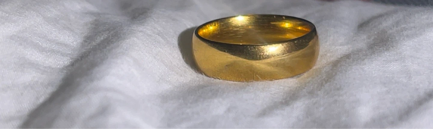 10k Gold Band Ring - size 7 - photo 2