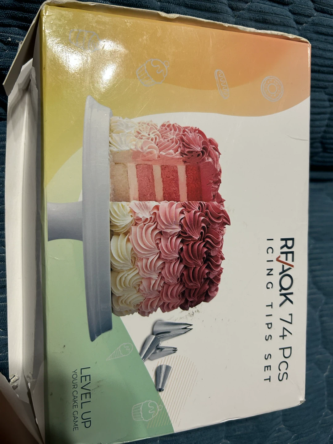 Brand New-RFAQK 74 PCS Icing Tips Set - photo 2