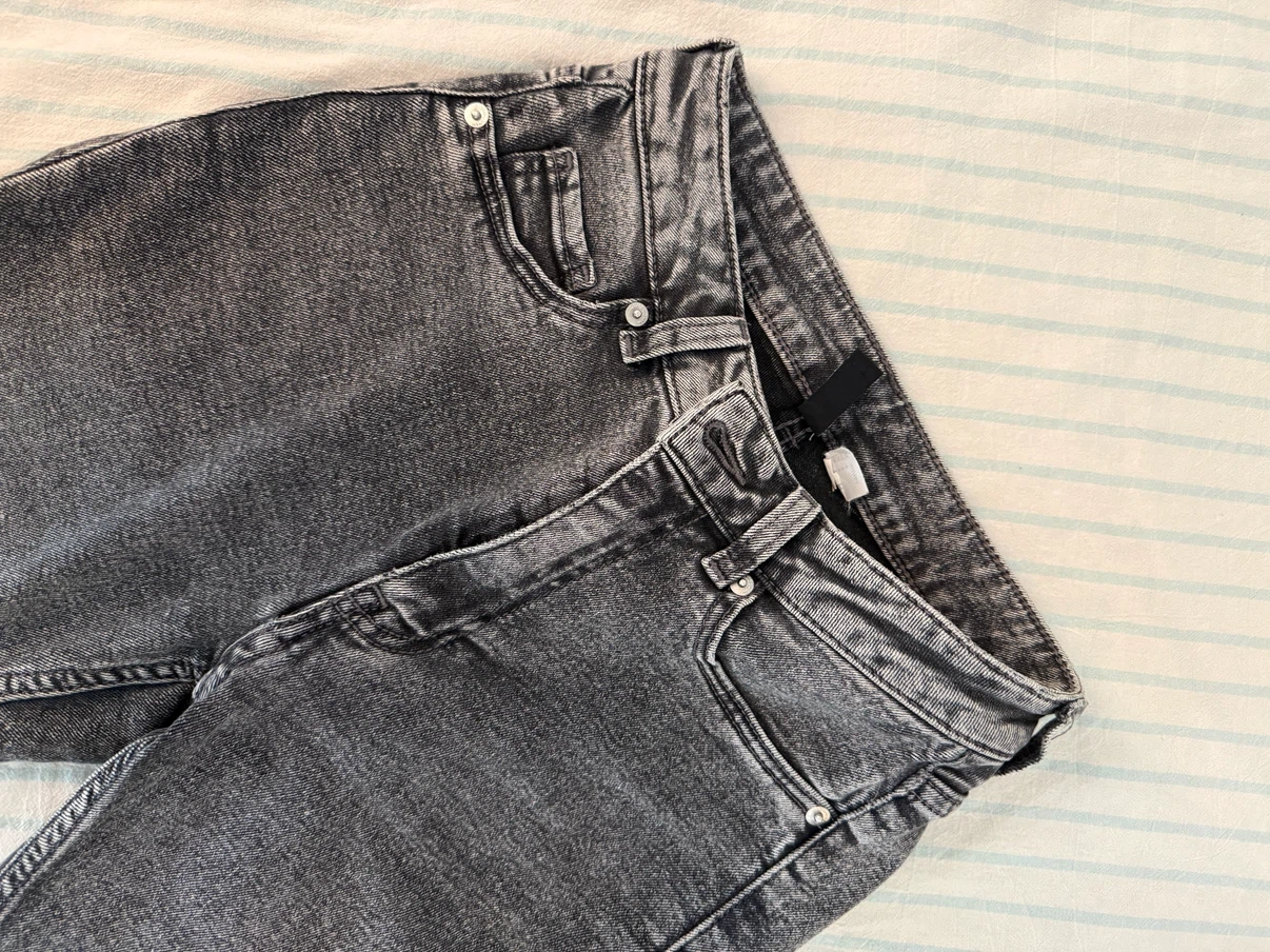 H&M Divided Black Grey Flare Jeans - photo 4