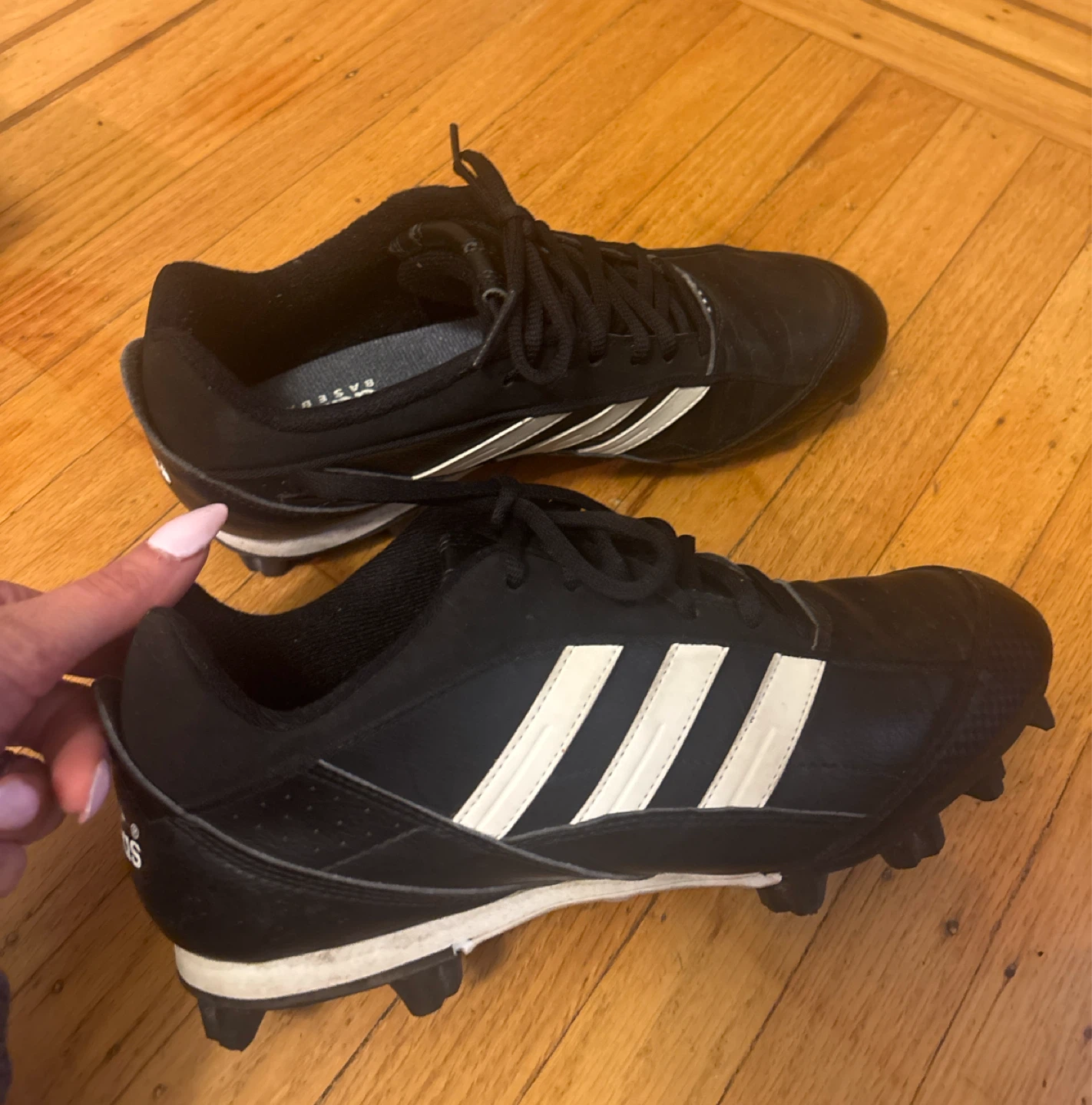 Adidas Cleats size 9 men’s