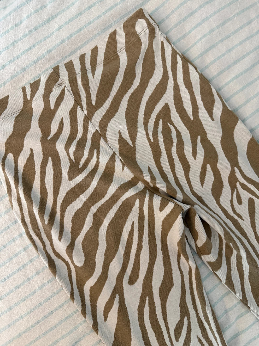 MIXT. Zebra Print Flare Pants - Small - photo 4