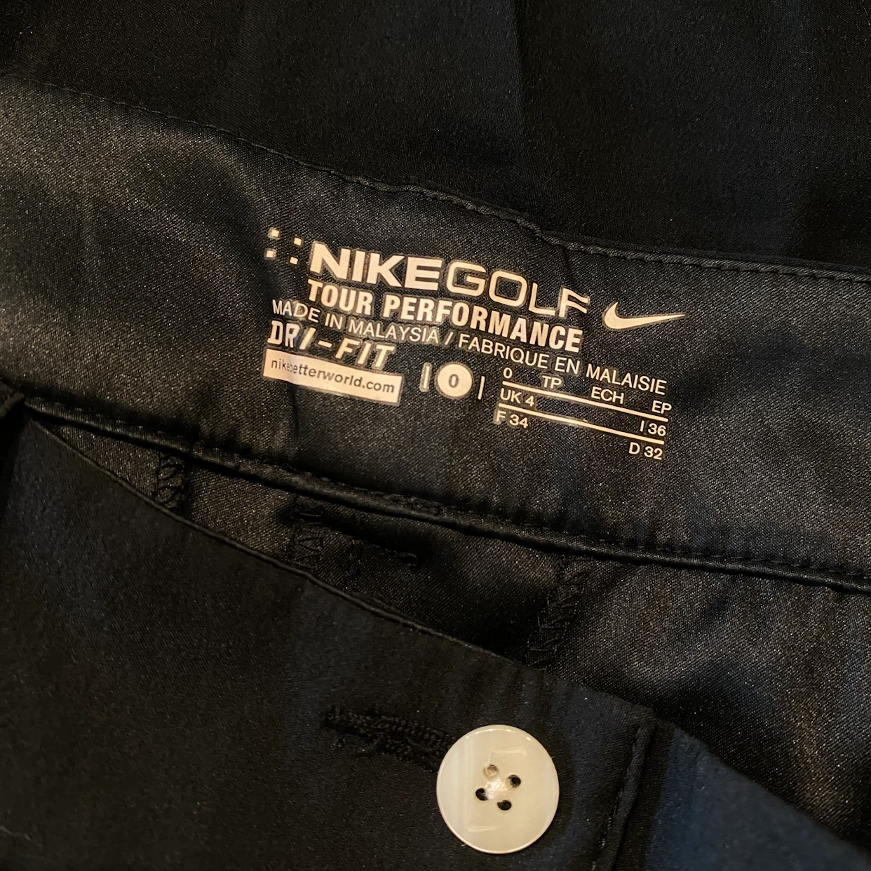 Women’s Nike Golf Sport Short Dri-Fit stay cool paid $96 - photo 5