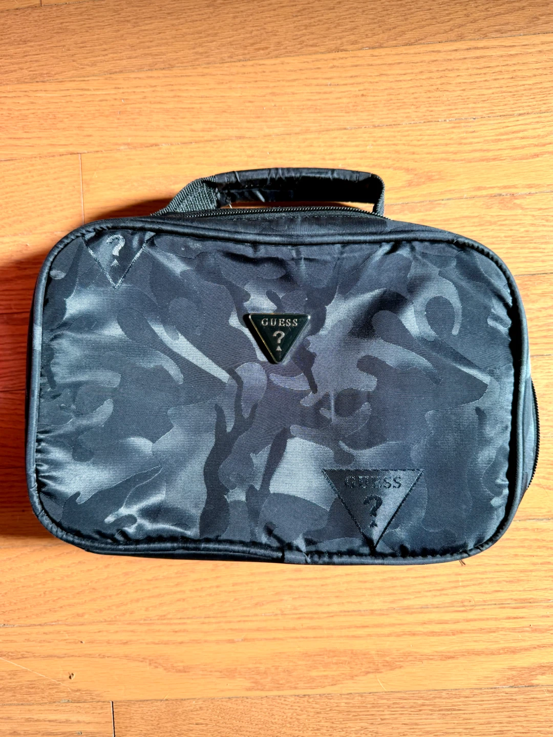 Y2K GUESS Unisex Black Camouflage Travel Toiletry Bag