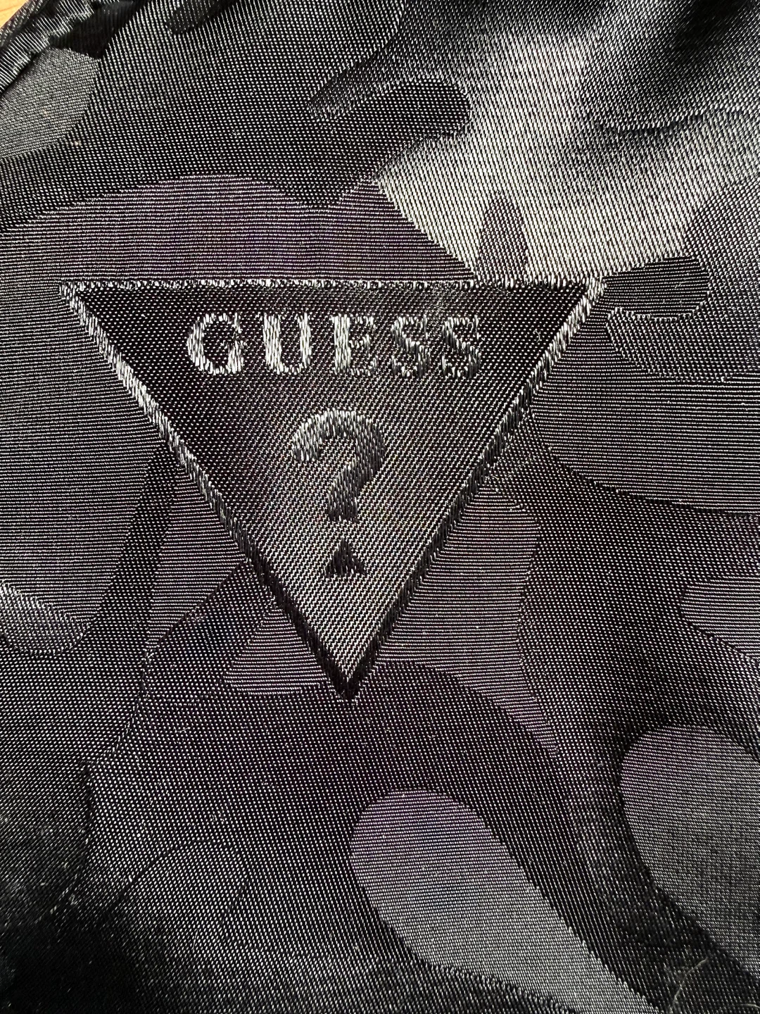 Y2K GUESS Unisex Black Camouflage Travel Toiletry Bag - photo 2
