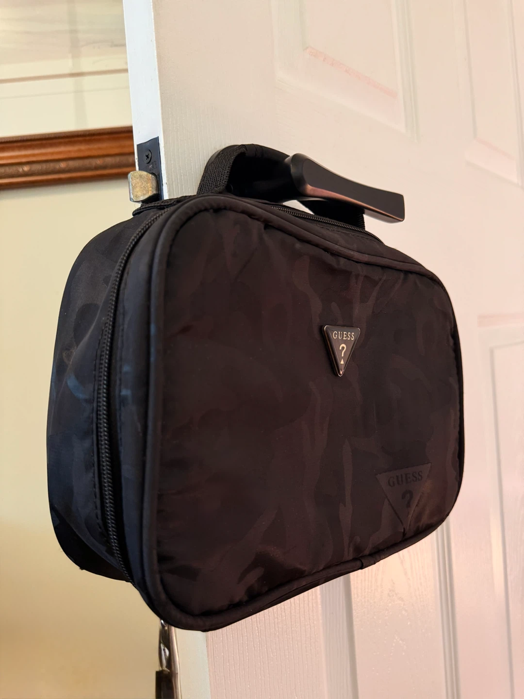 Y2K GUESS Unisex Black Camouflage Travel Toiletry Bag - photo 5
