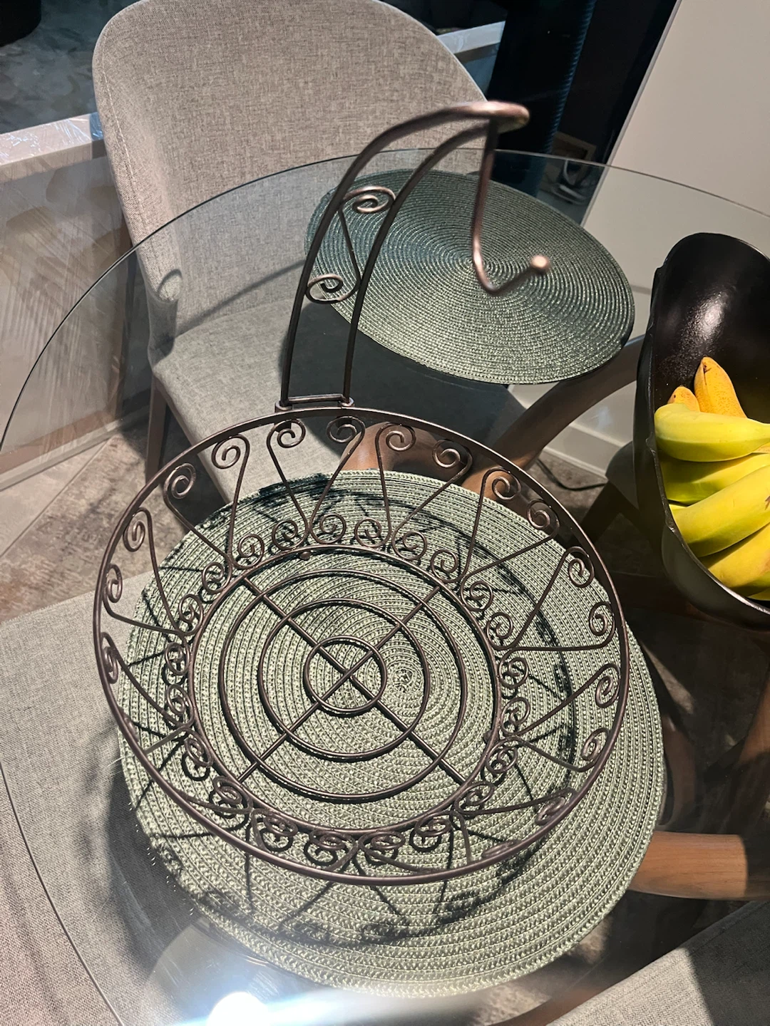 Decorative Wire Fruit Basket with Banana Hanger - photo 3
