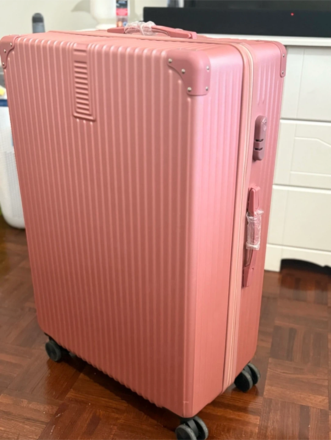 Pink Hard Shell Luggage Suitcase - photo 5