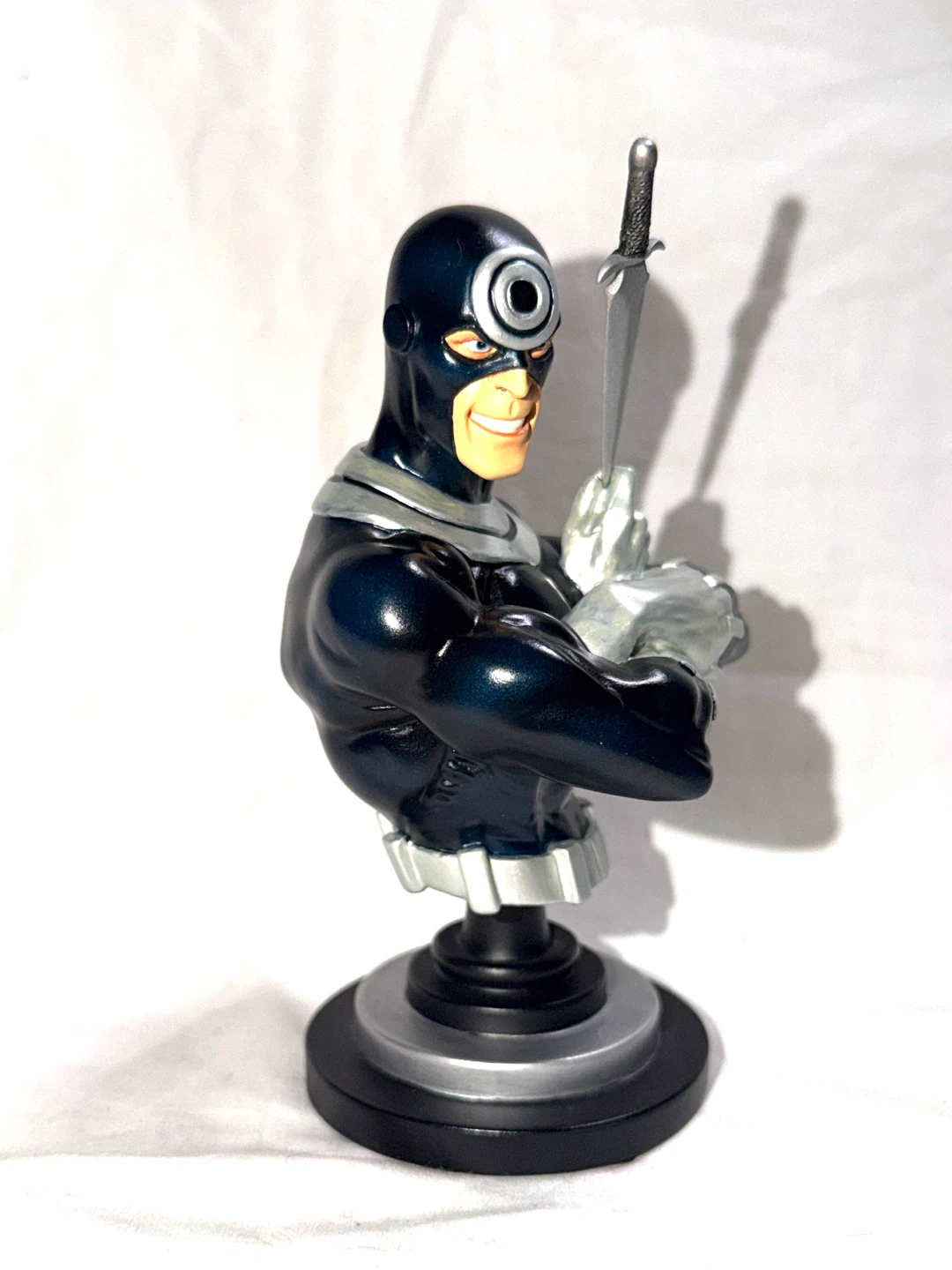 Bowen Designs Marvel Bullseye Collectible Bust - photo 4