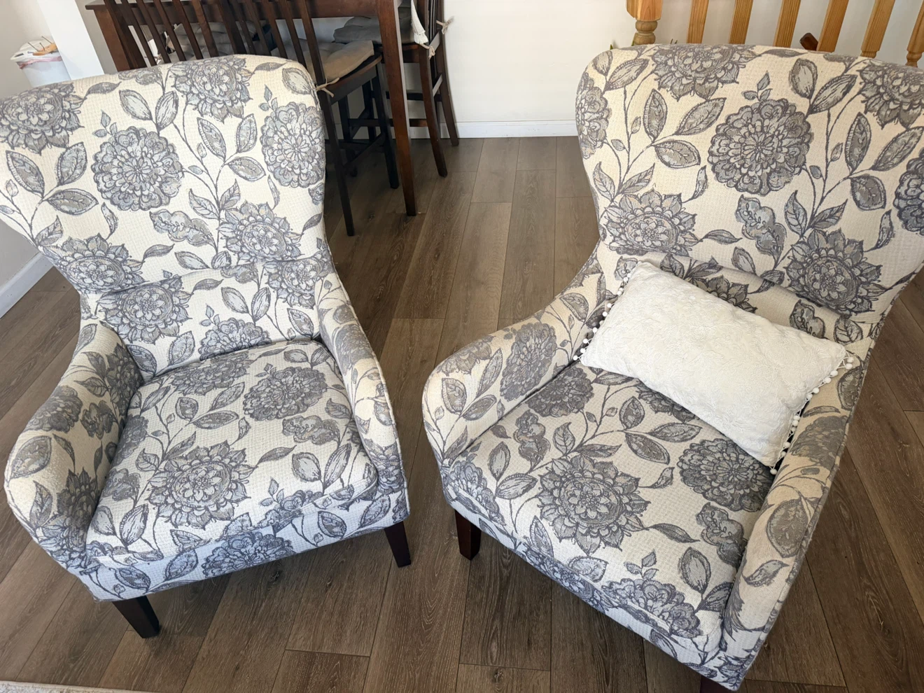 Set of 2 Floral Accent Chairs