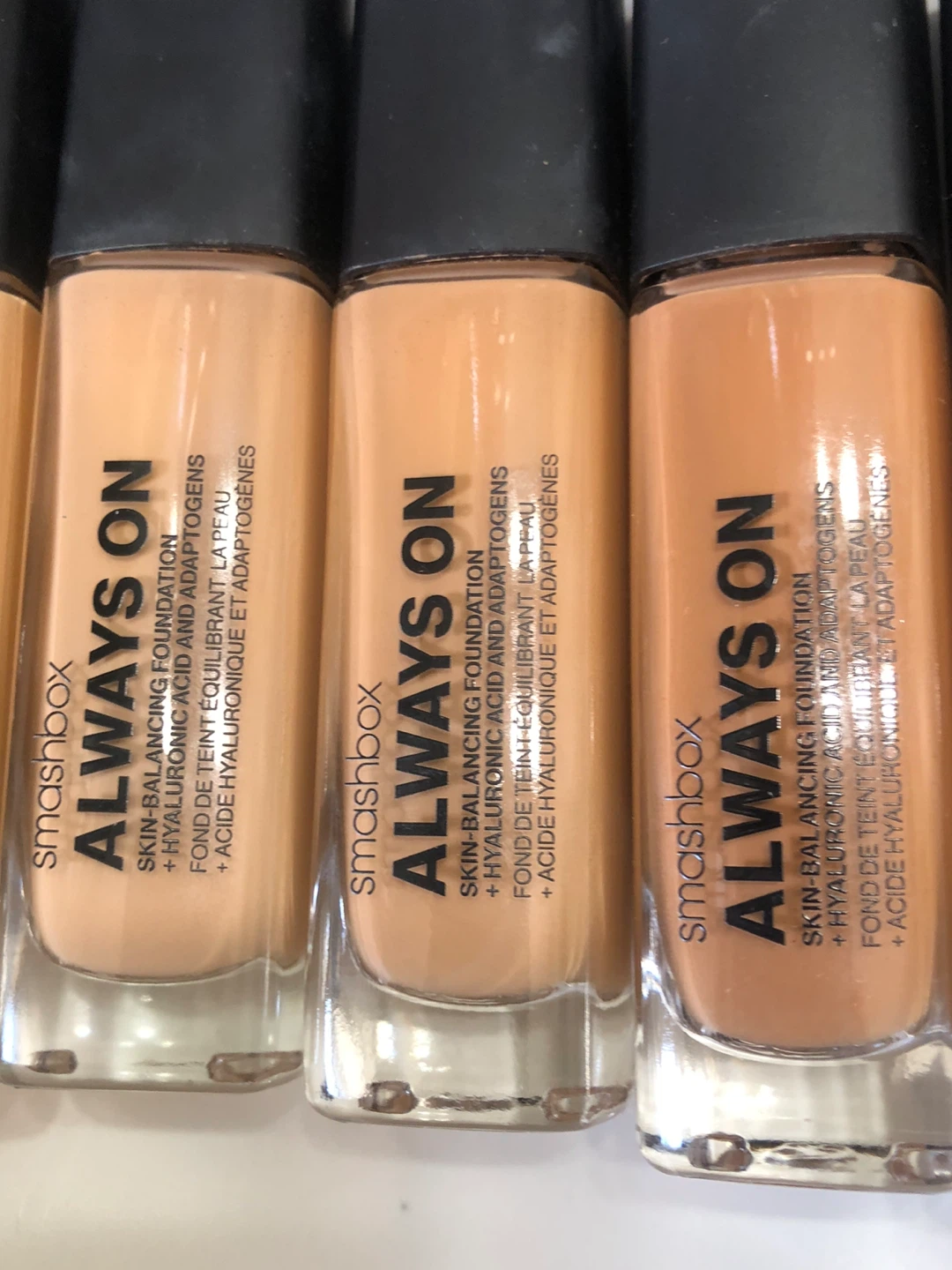 Smashbox Always On Skin-Balancing Foundation - photo 3