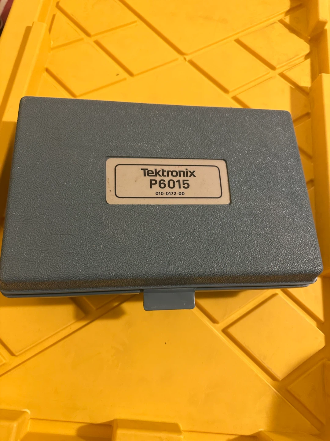 Tektronix P6015 Probe