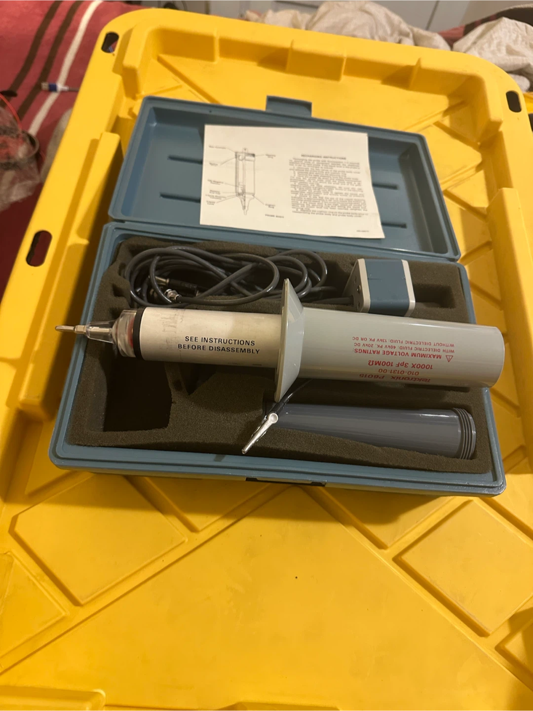 Tektronix P6015 Probe - photo 4