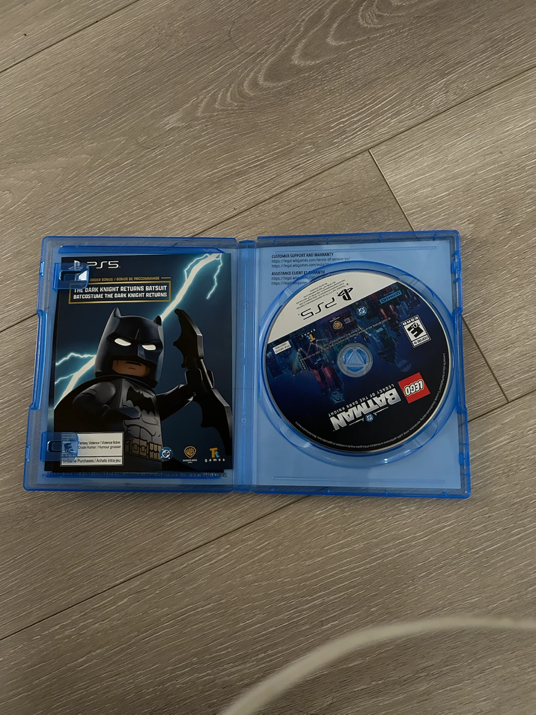 LEGO Batman: Legacy of the Dark Knight PS5 Game - photo 2