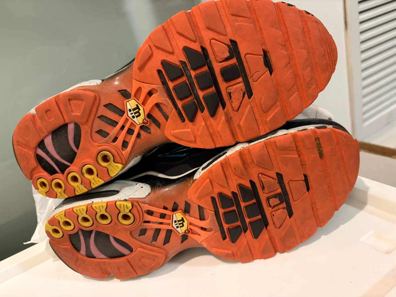 Nike Air Max Plus TN SE Men's Running Shoes - photo 3