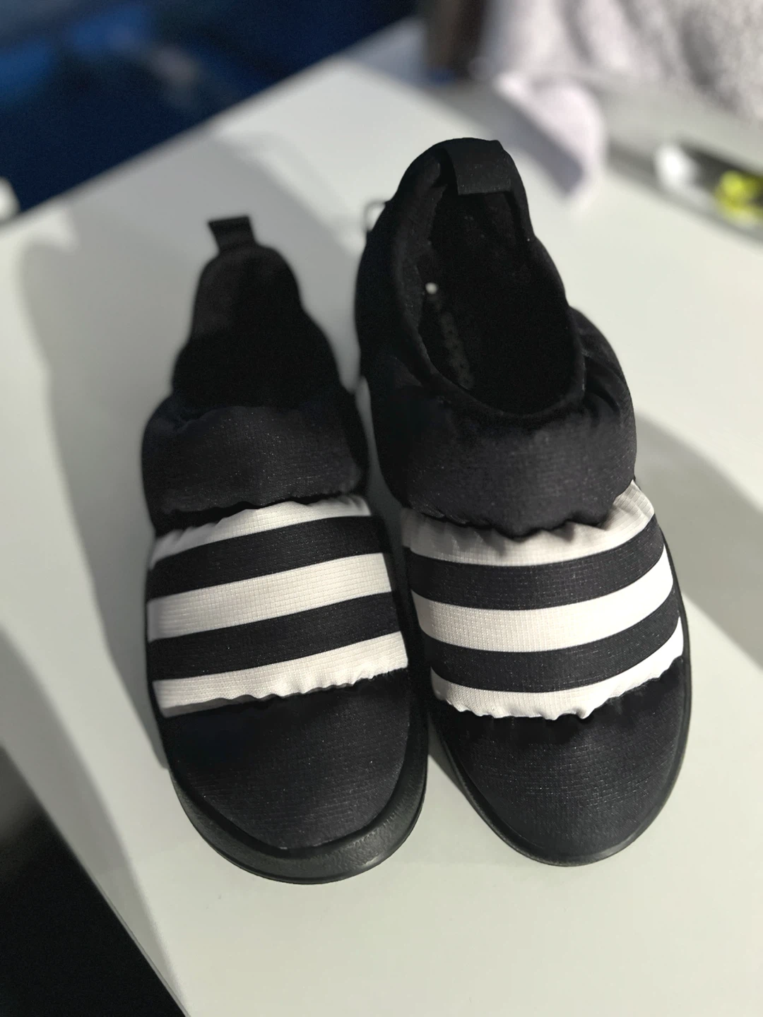 (NEW) Adidas Puffylette Shoes - Size M8 - photo 2
