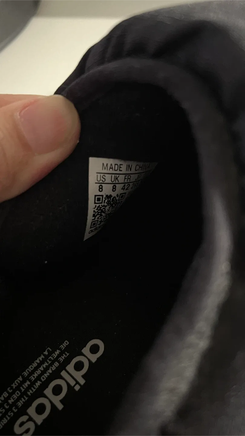 Adidas Puffylette Shoes - Size M8 - photo 4