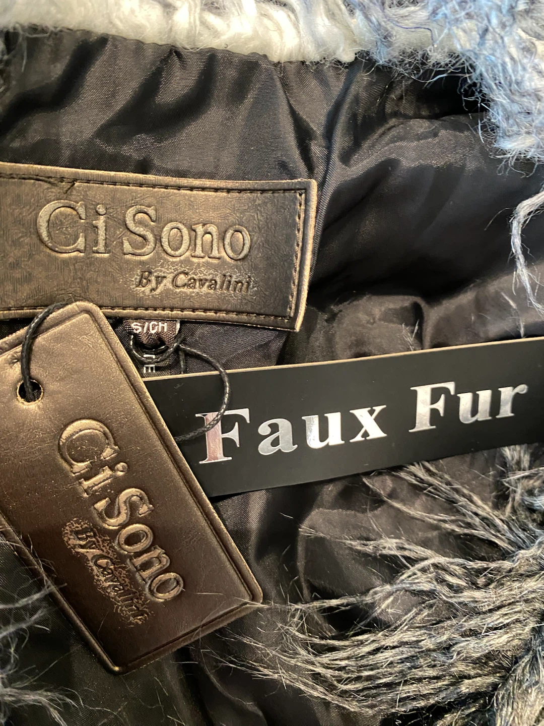 Ci Sono by Cavenlini faux fur vest - photo 4