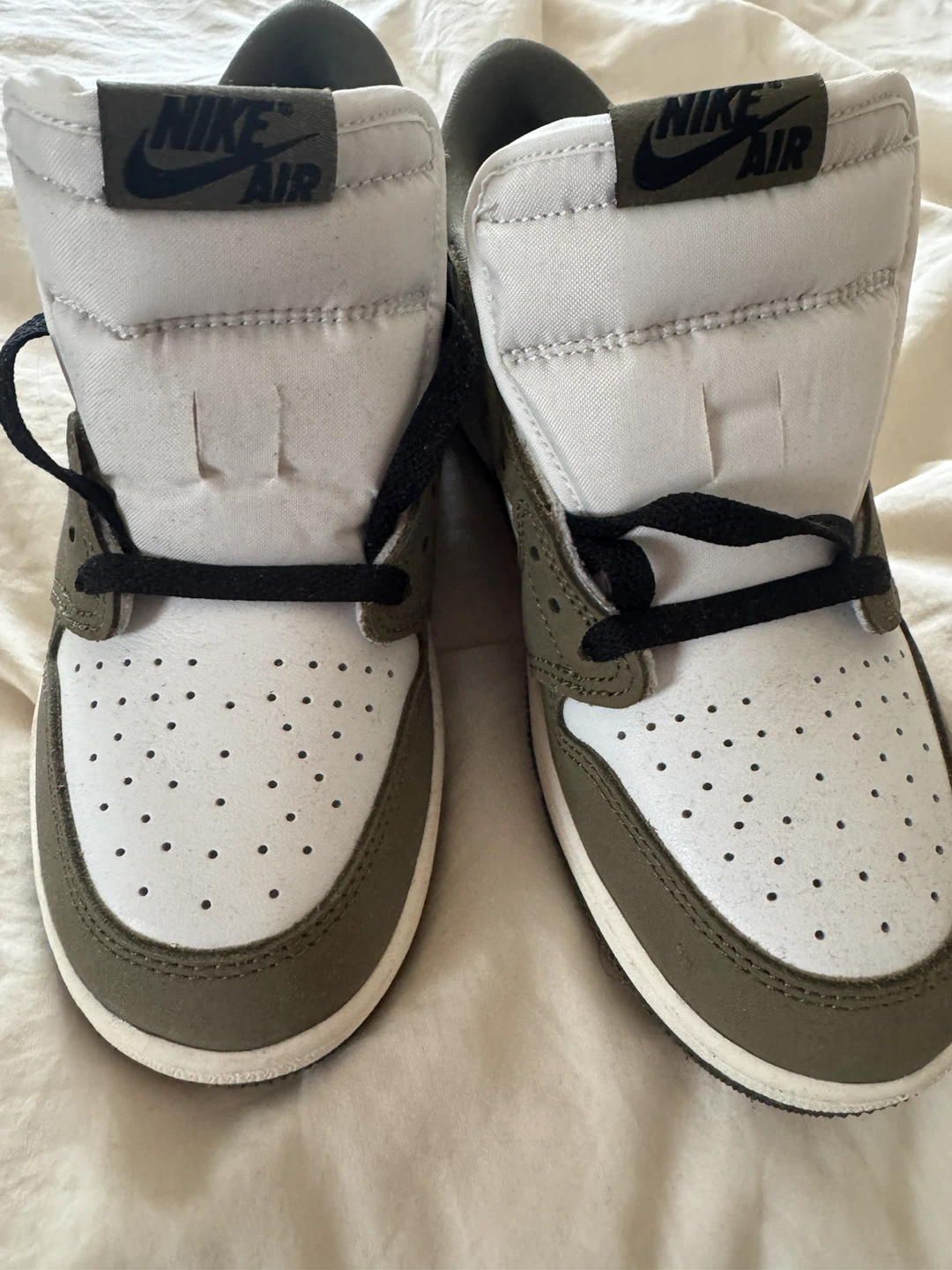Nike Air Jordan 1 Retro High OG Boys Size 6.5
