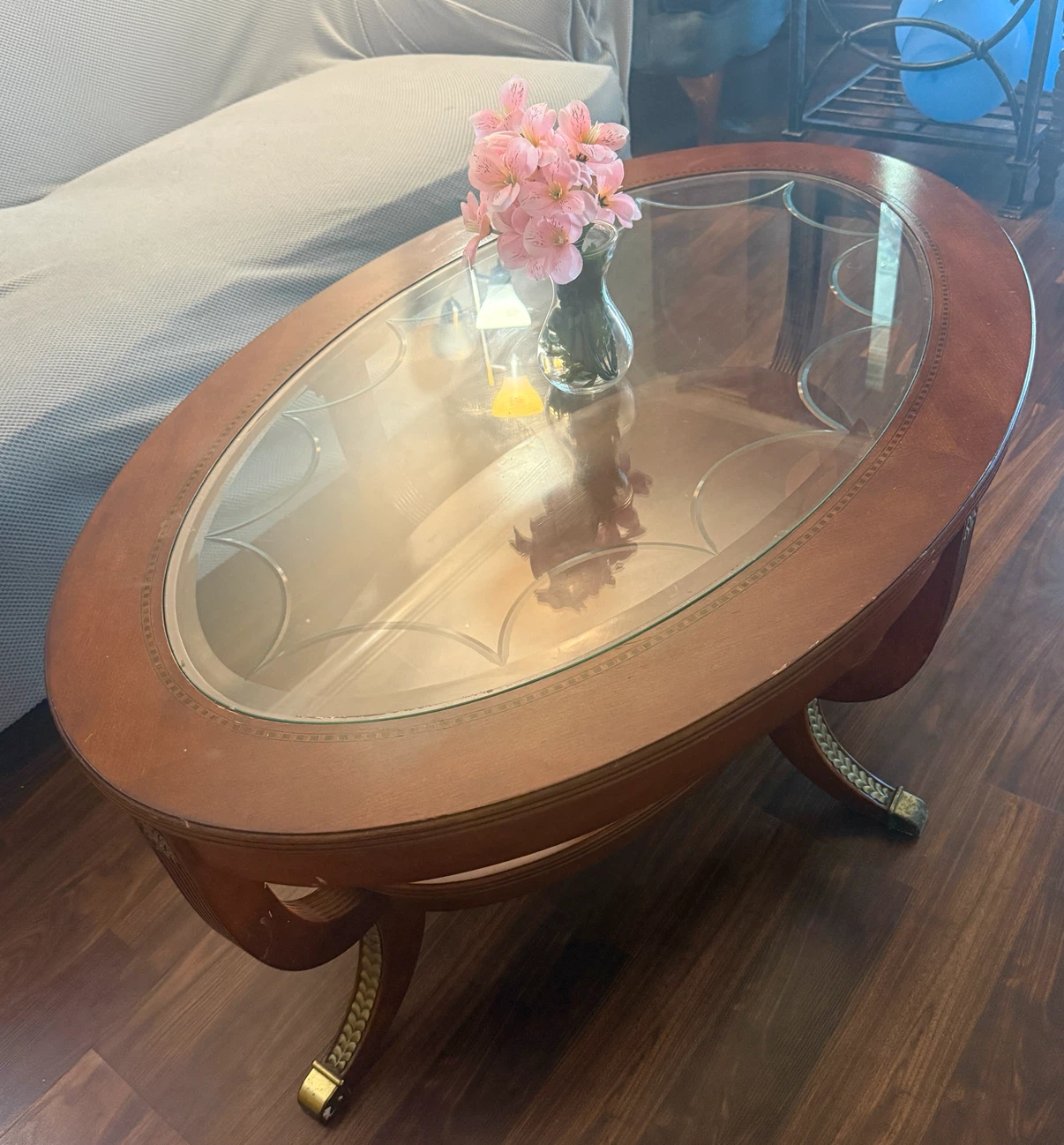Moving sale Oval Coffee Table
