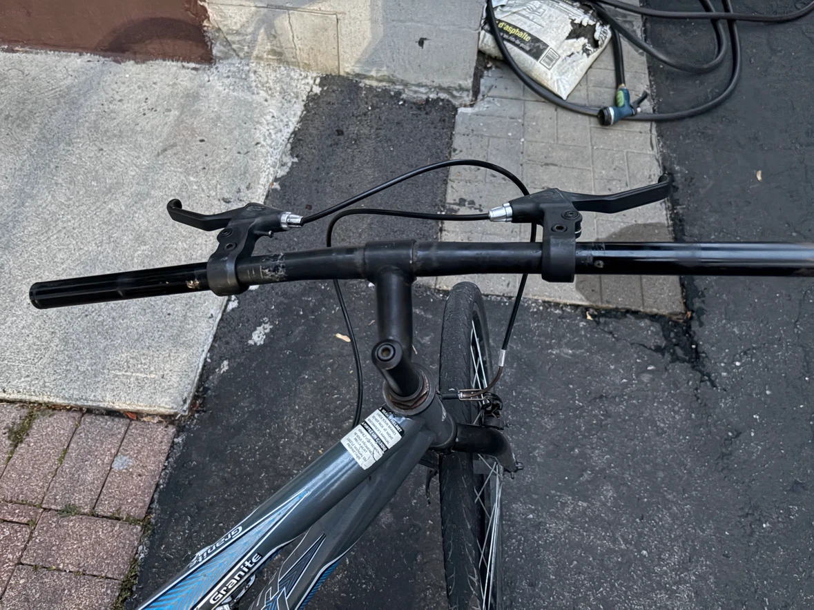 Huffy Granite 18-Speed Mountain Bike / only cash - photo 3