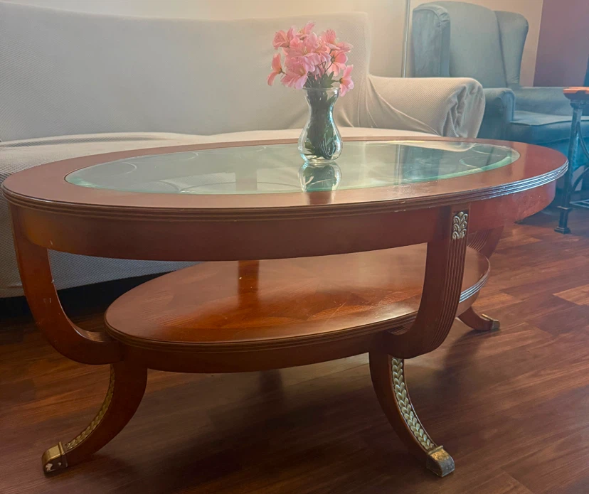 Moving sale Oval Coffee Table - photo 2