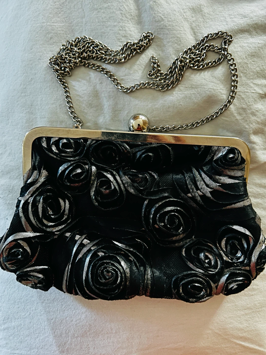 Ribbon-Rosette formal bag with Silver Chain strap - photo 5