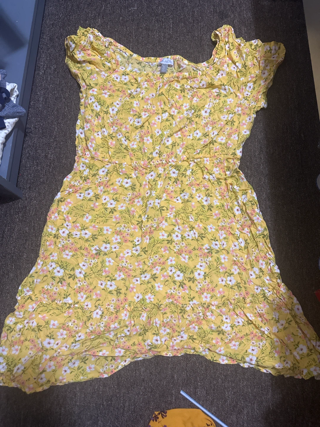 Yellow Floral Print Dresses - photo 2