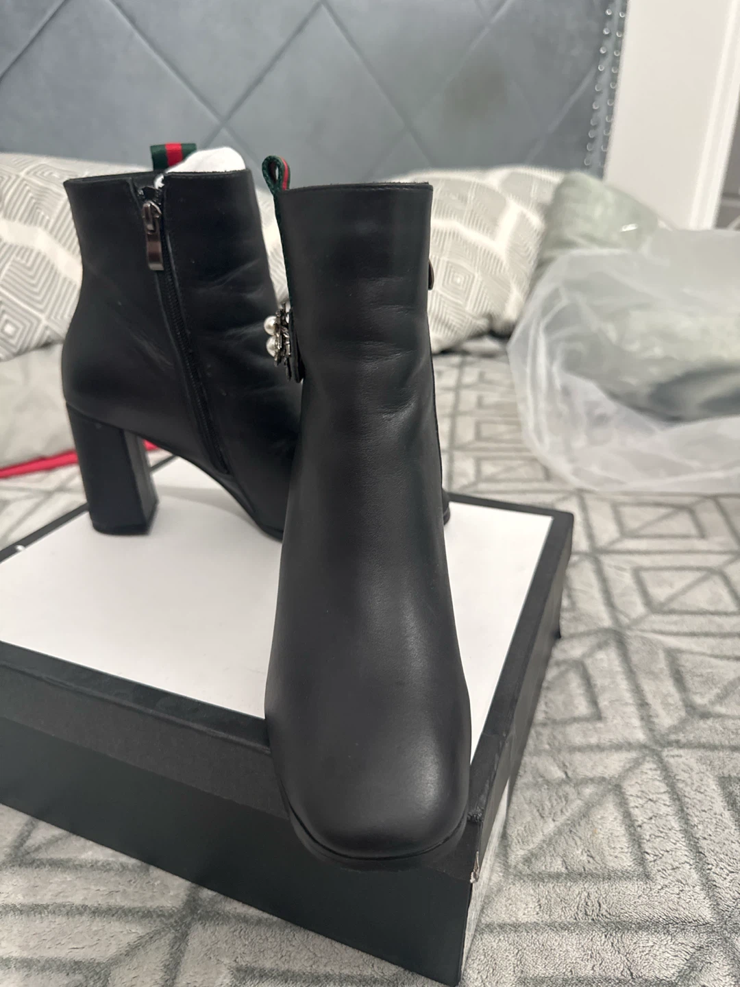 Bee booties - photo 4
